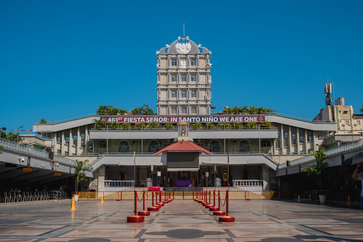 Open courtyard and Pilgrim Center of the Basilica Minore del Santo Niño in Cebu City