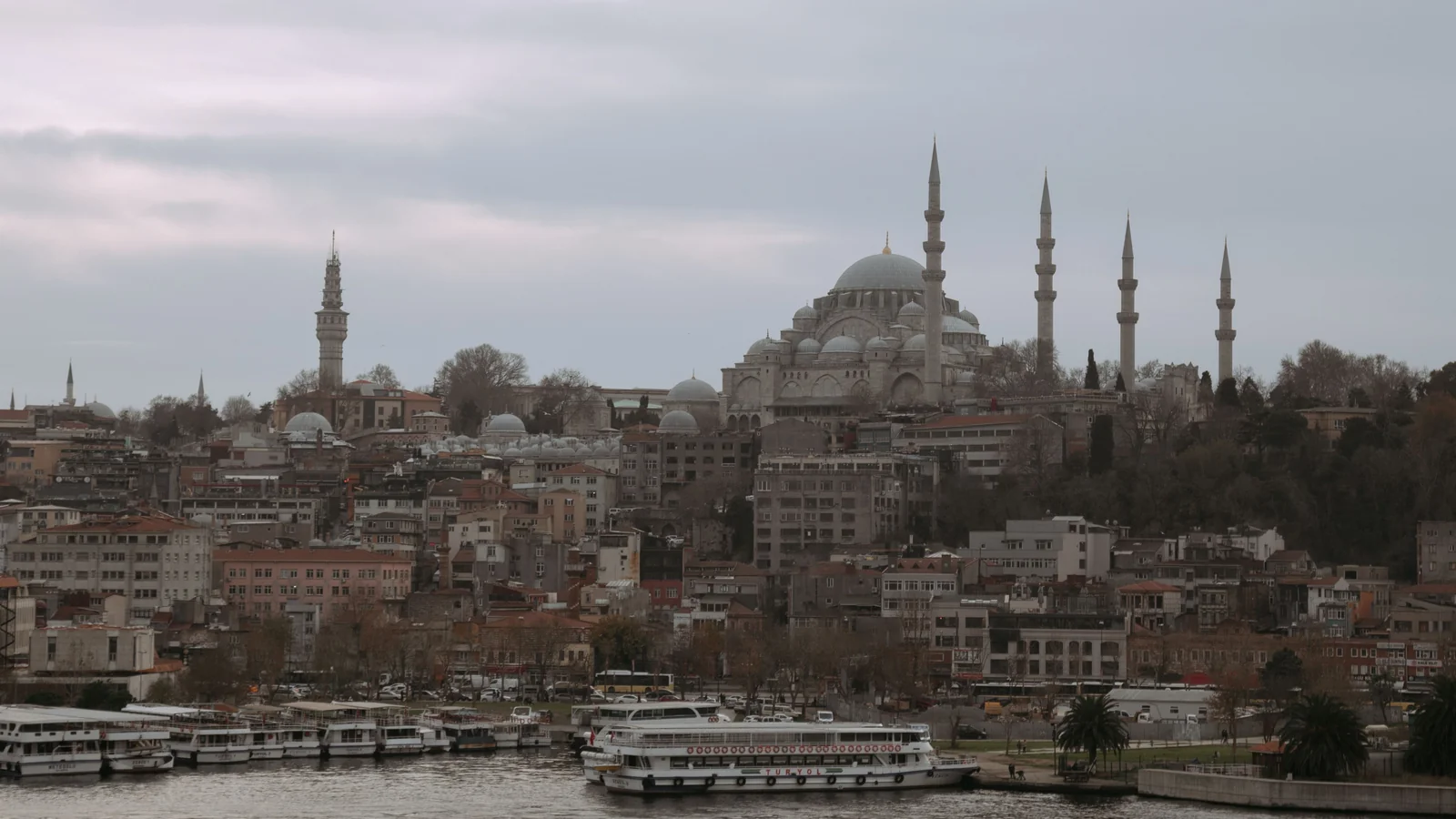 Süleymaniye Mosque and its four minarets rising above Istanbul’s Golden Horn waterfront.