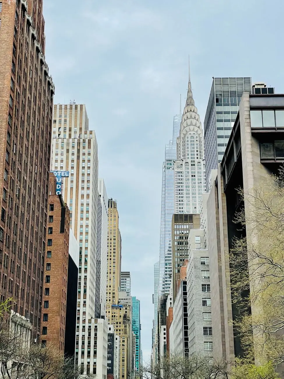 Chrysler Building’s recognizable silver crown above Midtown Manhattan streets