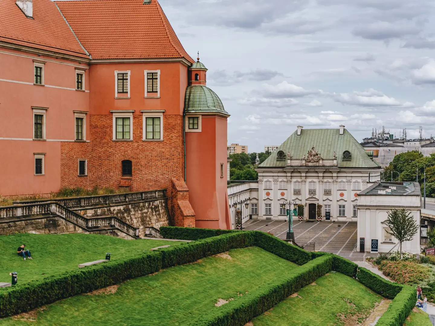 Warsaw Royal Castle’s garden-side façade above terraces beside the Tin-Roofed Palace